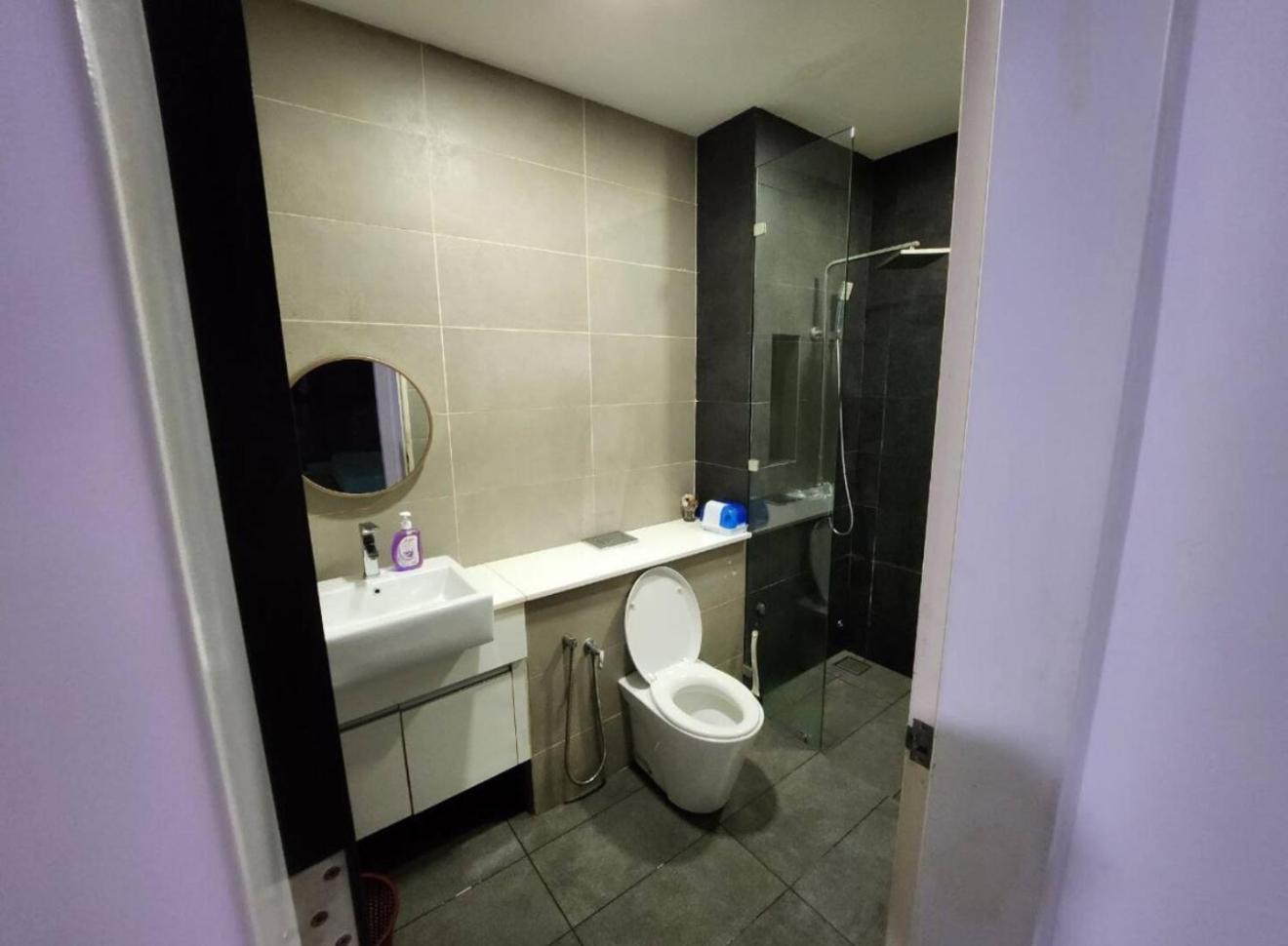 2 Bedroom Apartment @Setia Sky 88 Джохор-Бару Экстерьер фото